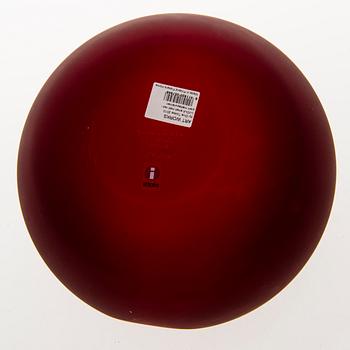 OIVA TOIKKA, a 'Luola' (Cave) glass sculpture signed Oiva Toikka Iittala 2010 24/50.