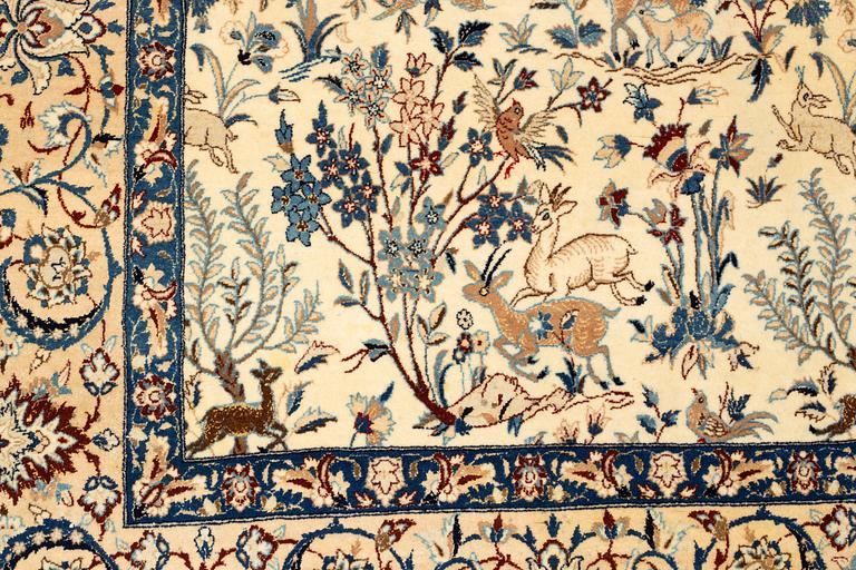 Matto, semi-antique/old Nain, part silk, ca 250,5 x 162 cm.