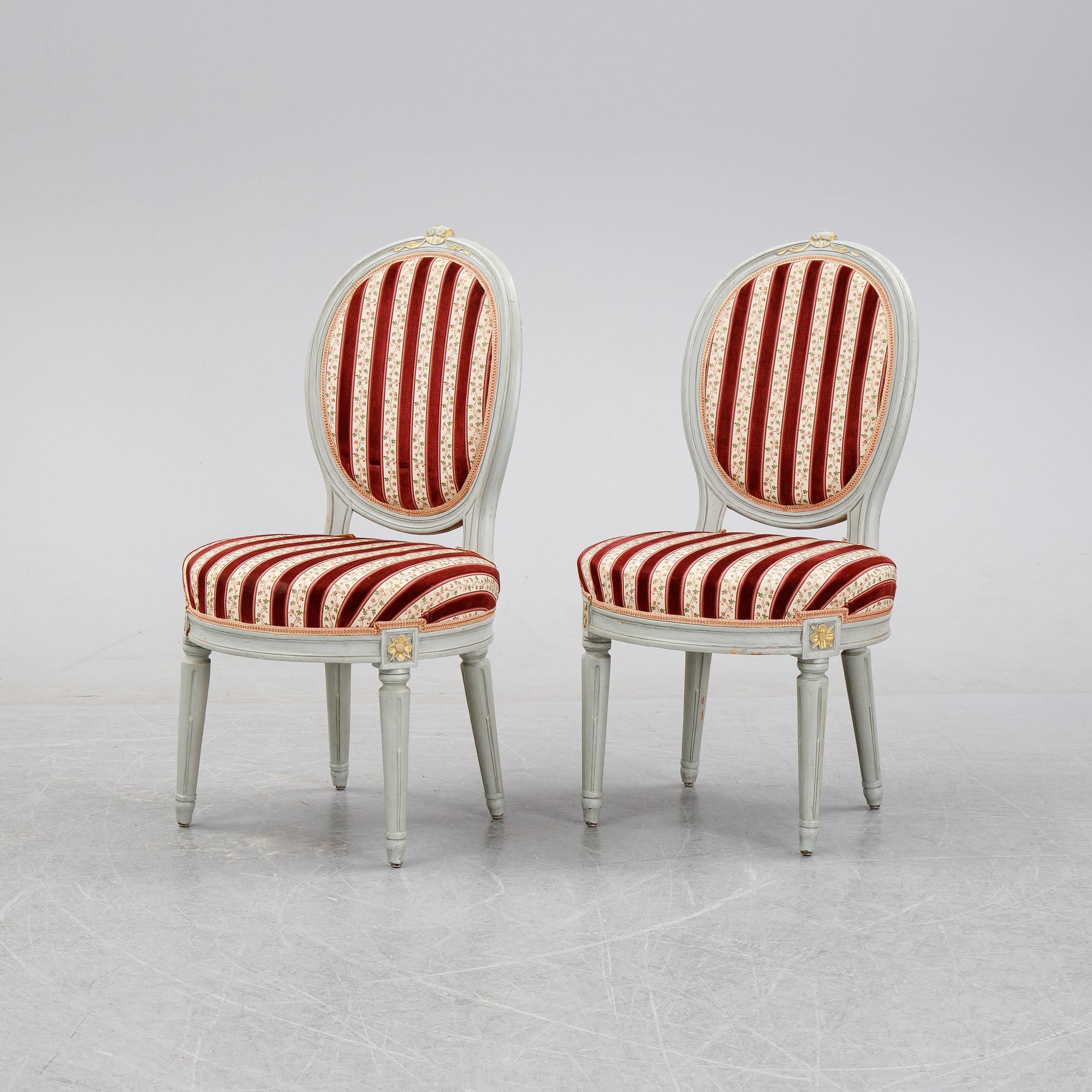 A pair of Gustavian chairs by Anders Swensson, from around the year 1900.