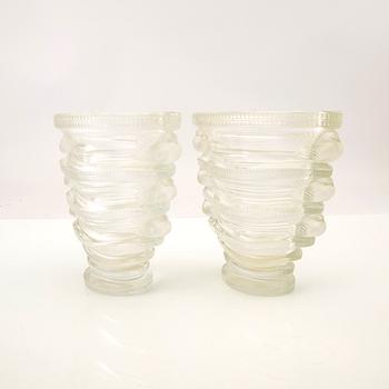 René Lalique, a pair of "Saint Marc" vases, late 20th century, France.