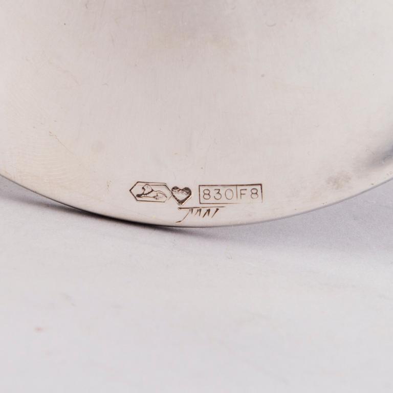 TAPIO WIRKKALA, LJUSSTAKAR, ett par, silver, "Trumpetti", stämpelsignerade TW, Kultakeskus, Tavastehus 1983 och 1986.