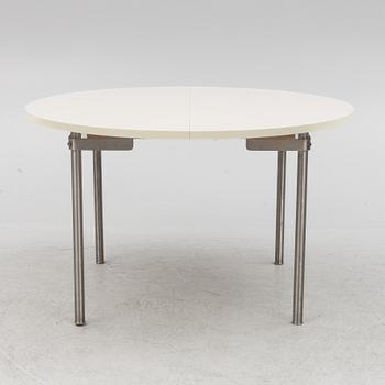 Hans J. Wegner, a dining table, 'CH 388', Carl Hansen & Son.