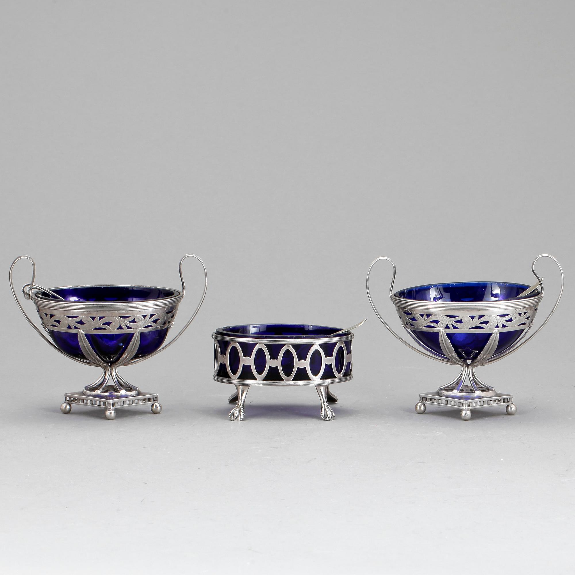 SALKAR, 3 st, silver, Johan Leffler och Erik Albrecht Körsner, Falun, 1806. tot silvervikt ca 241 gram.