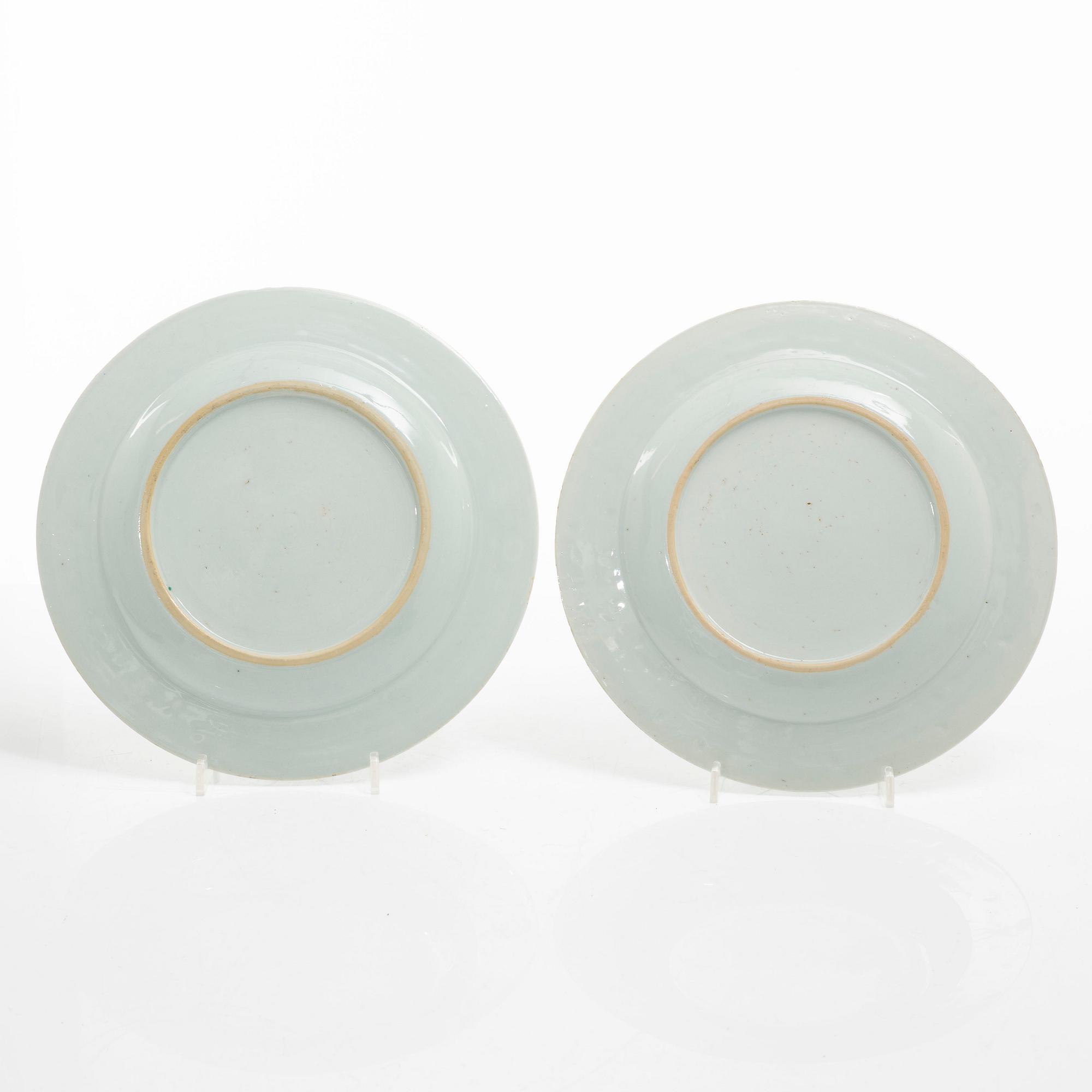 Tallrikar, 15 stycken, porslin, Kina, Qingdynastin, 1700-tal.