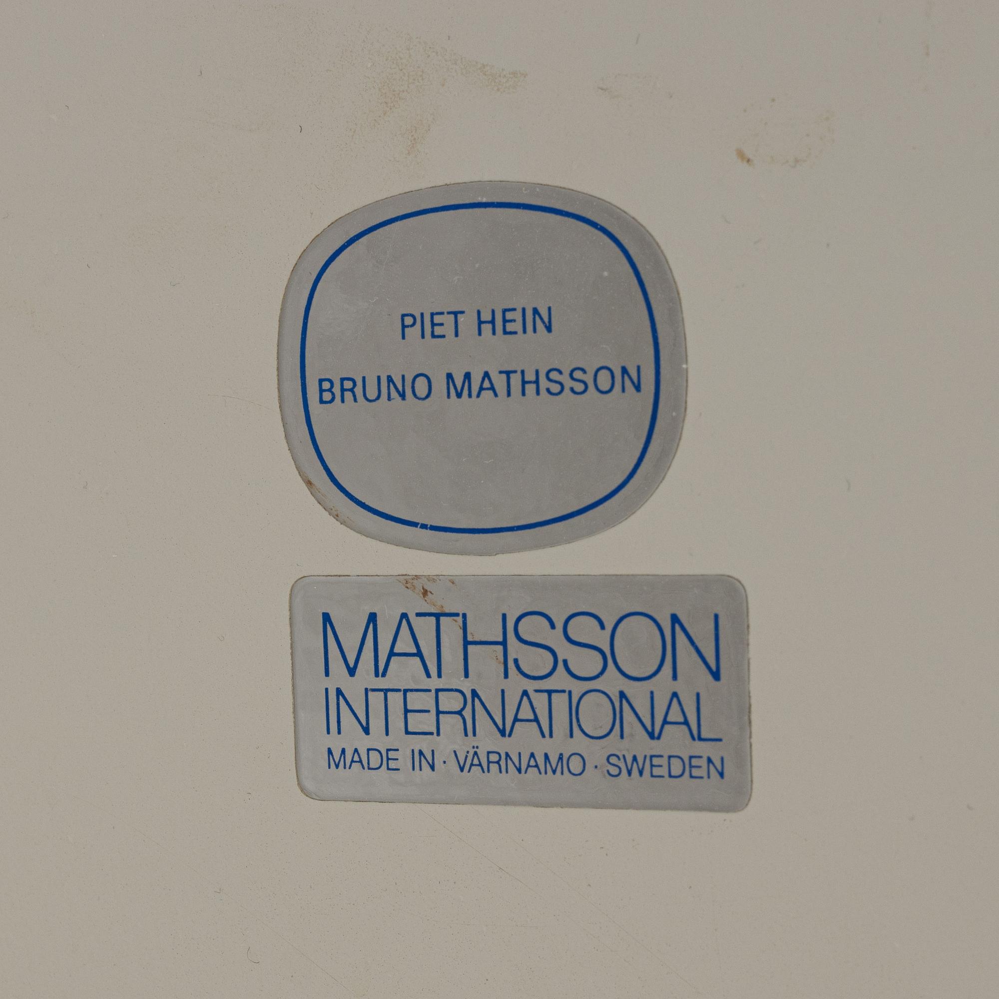 Bruno Mathsson, bord, "Superellips", Bruno Mathsson International, Värnamo.