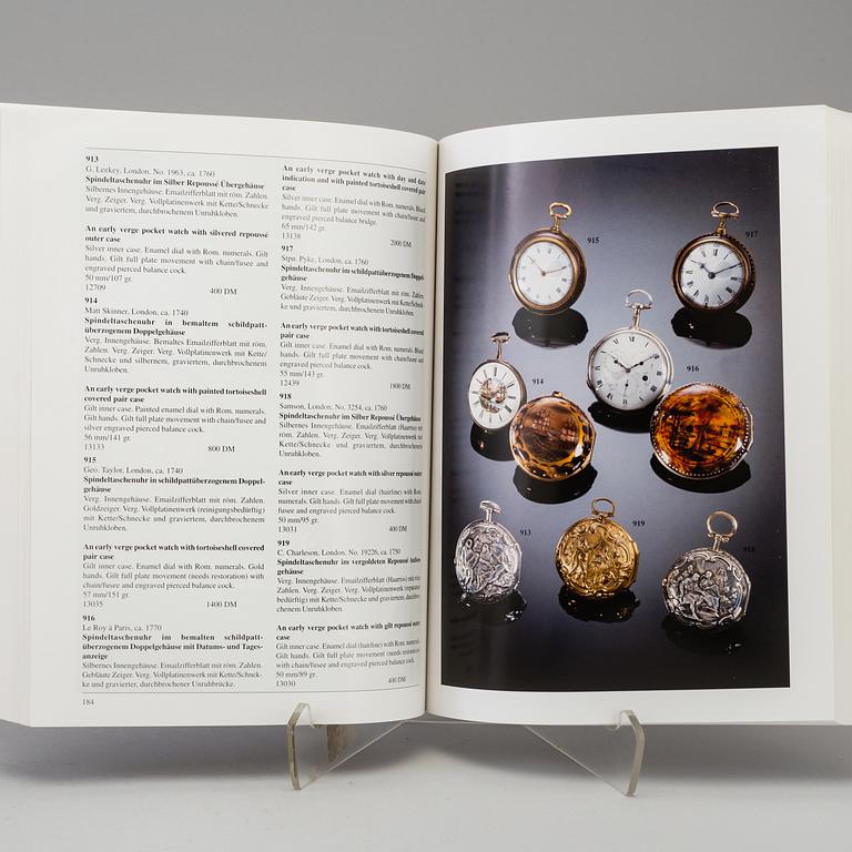 KLOCKLITTERATUR, 9 st, bl.a. Automatic-Armbanduhren aus der Schweiz: Uhren, die sich selber aufziehen.