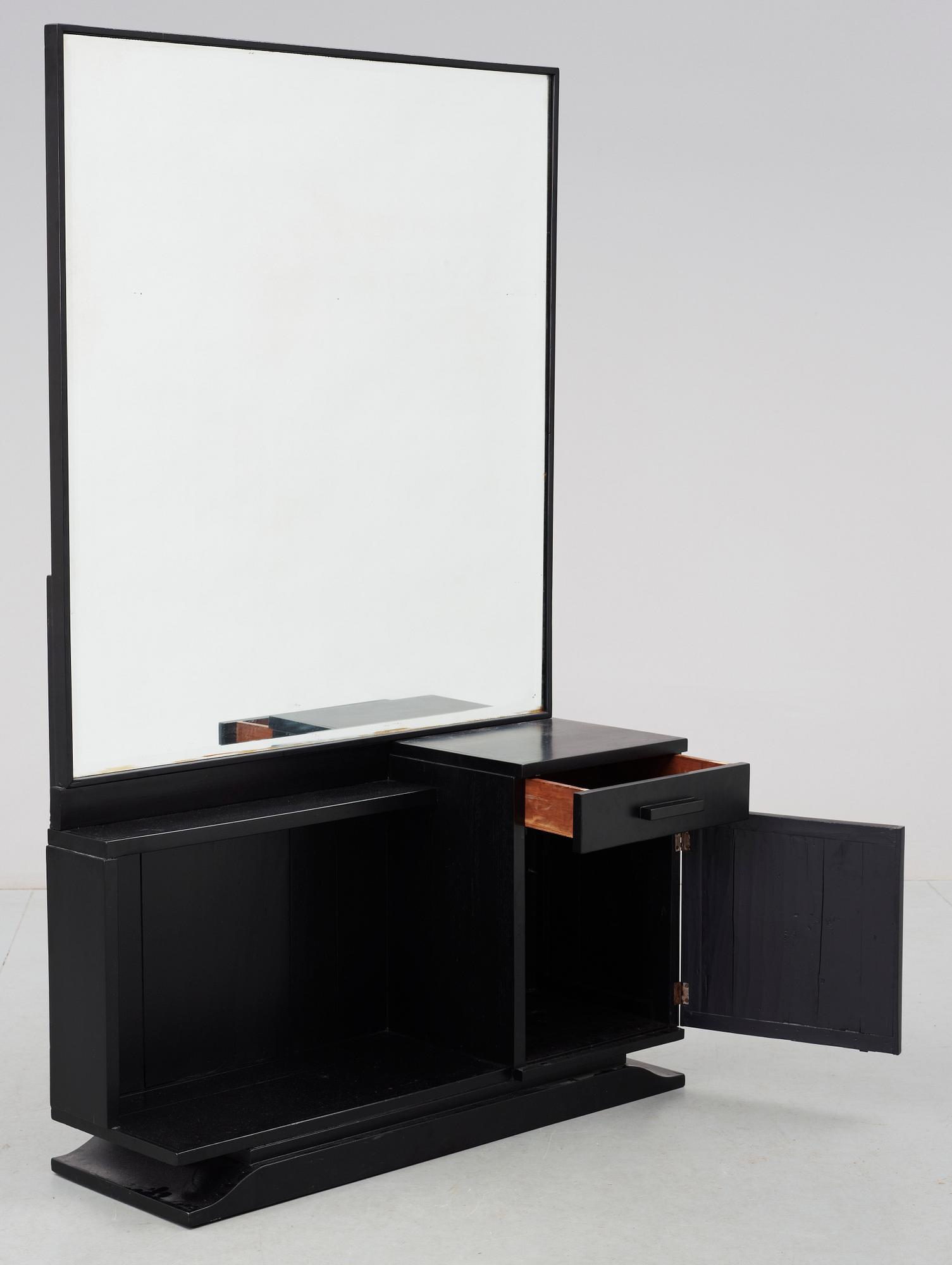 SPEGELMÖBEL, art decostil, 1900-talets andra hälft.