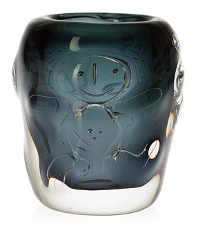 A Bengt Edenfalk 'Talatta' glass vase, Skruf 1961.