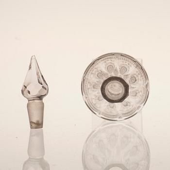 PARTI GLASFÖREMÅL, 5 delar, 1700/1800-tal.