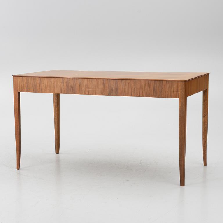 Carl Malmsten, Desk, 'Guldheden', Åfors Möbelfabrik, second half of the 20th century.