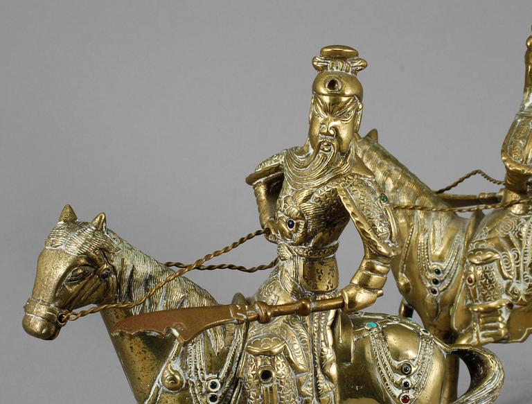 FIGURINER, ett par, mässing, orientaliska, 1900-talets andra hälft.