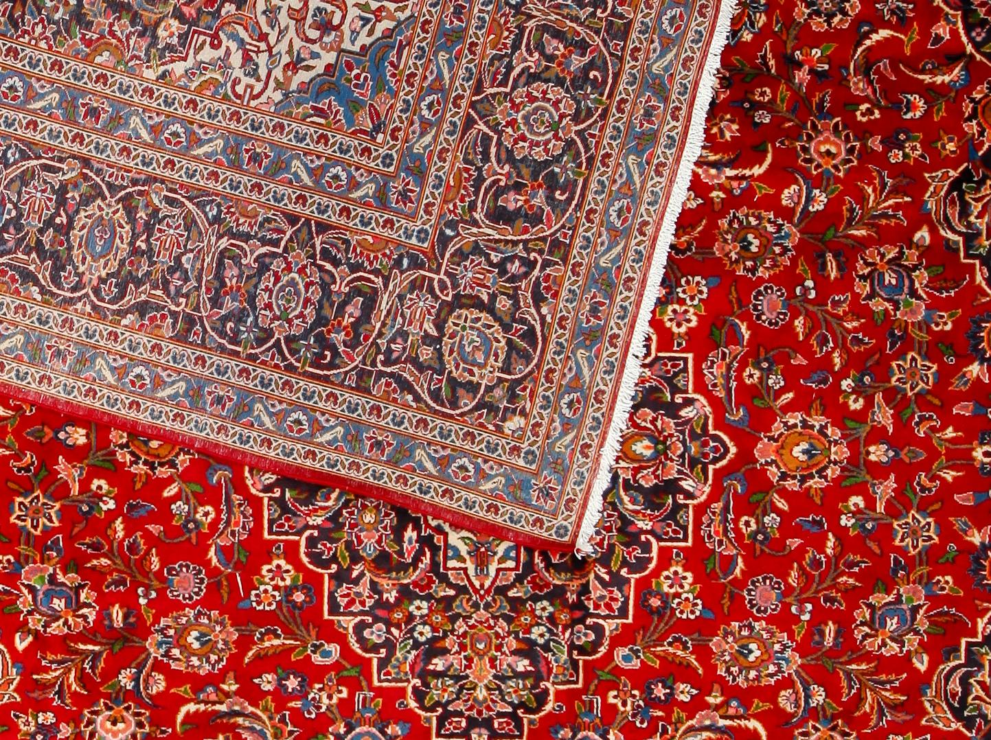 MATTA, Keshan, old, ca  395 x 300 cm.