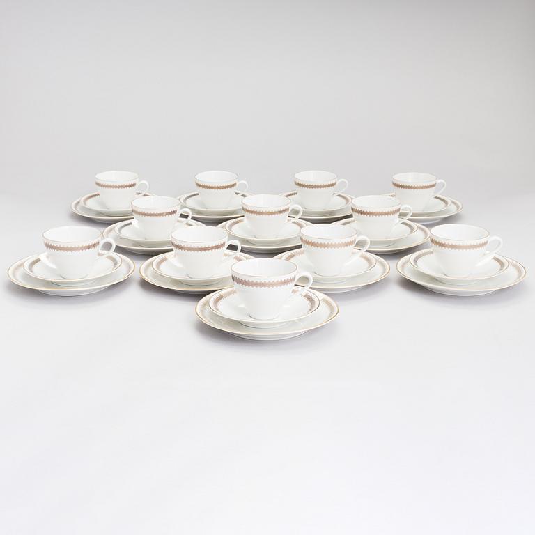A 71-piece set of Rörstand 'Elegance' porcelain tableware.