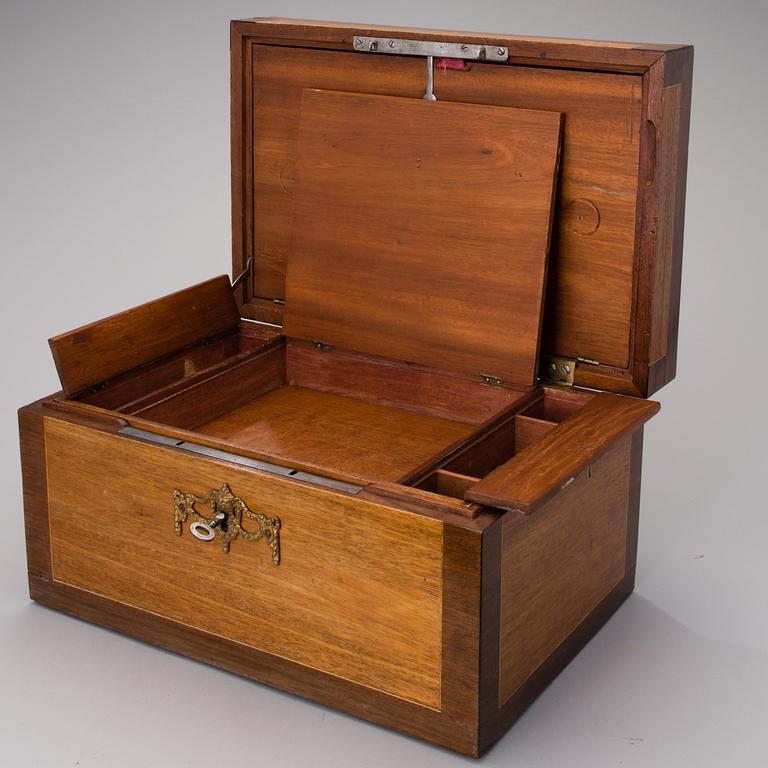 GUSTAVIANSKT SCHATULL, Stockholmsarbete 1700-talets slut.