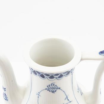 Service "Musselmalet Full Lace and Half Lace" 57 pcs Royal Copenhagen Denmark porcelain, second half of the 20th century.