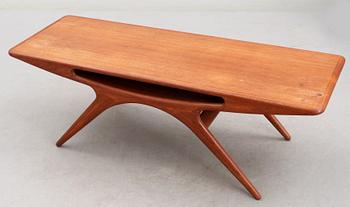 SOFFBORD, Johannes Andersen, för CFC Silkeborg, Danmark. 1950-tal.