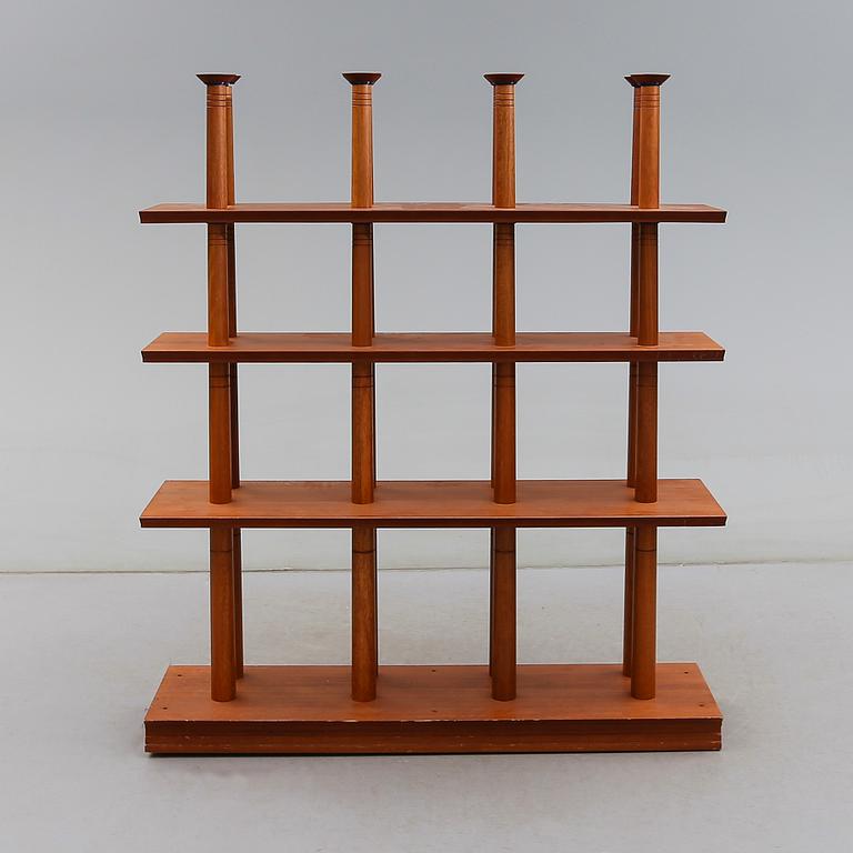 BOKHYLLA, "Columnata 3", Driade, Oscar Tusquets, Spanien, 2000-tal.