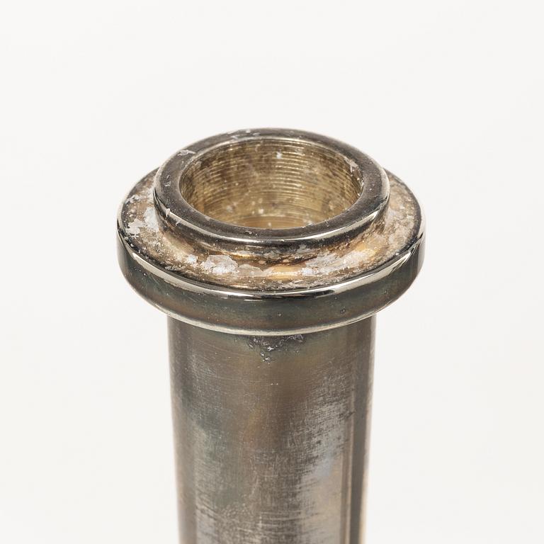 Ulla Christiansson, ljusstakar, ett par. "Gala", Metall och glas, Svenskt Tenn.