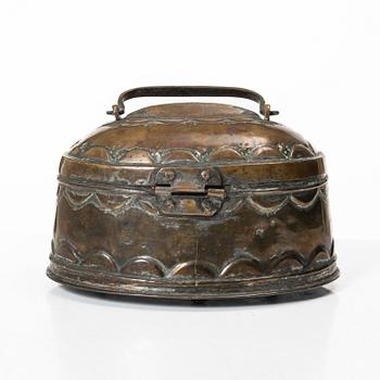 A Swedish baroque repousse copper box, 18th century.