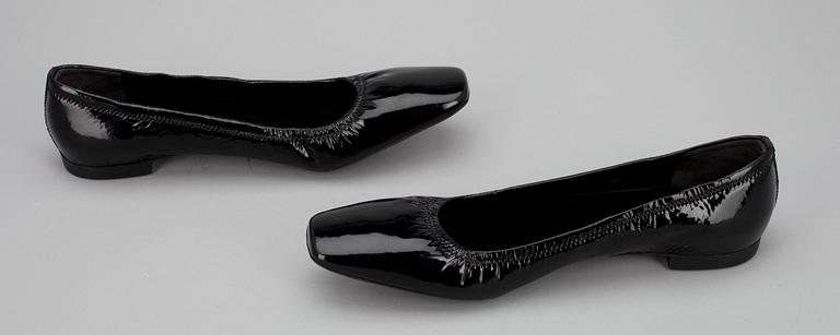 SKOR, ballerinas, Prada.