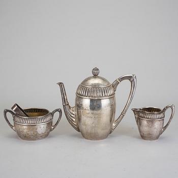 KAFFESERVIS, 3 delar, silver. Gustaf Möllenborg, Stockholm 1911. Vikt ca 816 gram.