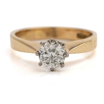 Lars-Erik Nilsson, 18K gold solitaire ring with a diamond, Ängelholm 1990.