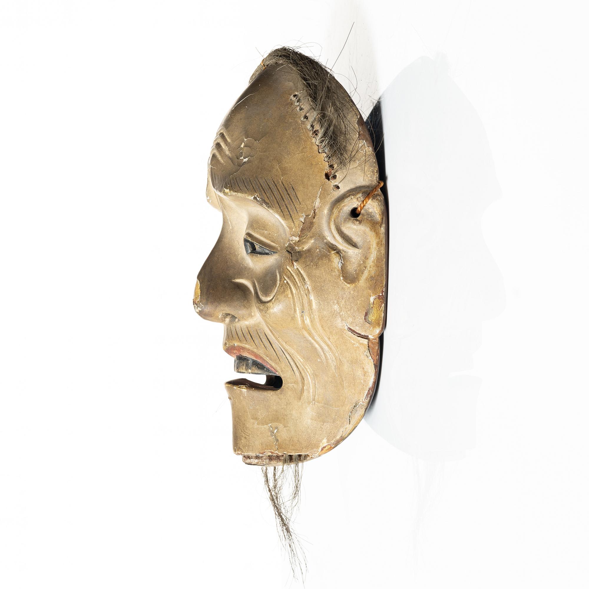 Noh-mask, bemålat trä, Japan, Edo (1603-1868).
