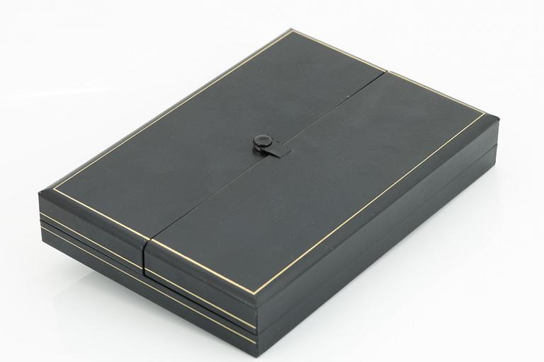 Jarl Sandin, collier, hjärtformat hänge med briljantslipad diamant ca 0.02 ct, Göteborg, 2006.