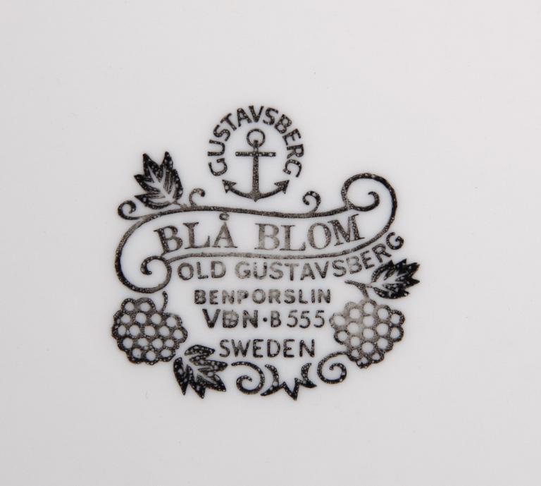 KAFFESEVIS, 18 delar. Porslin. Gustavsberg, "Blå blom".