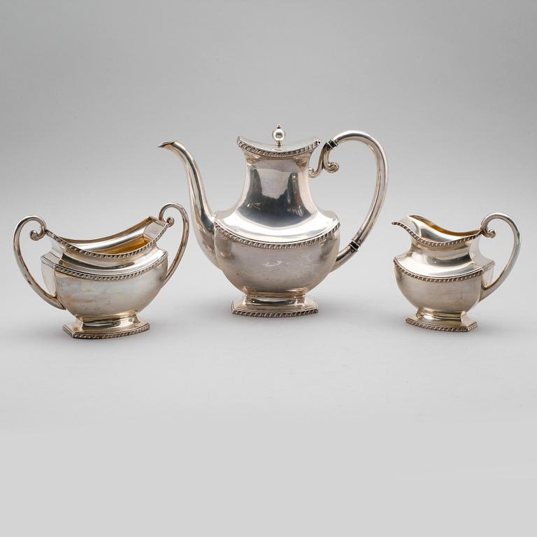 KAFFESERVIS, silver, tidigt 1900-tal. Vikt ca 1188 gram.