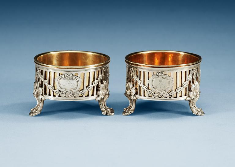 A pair of Russian 18th century parcel-gilt salts, makers mark of Magnus Graff, St. Petersburg 1776.