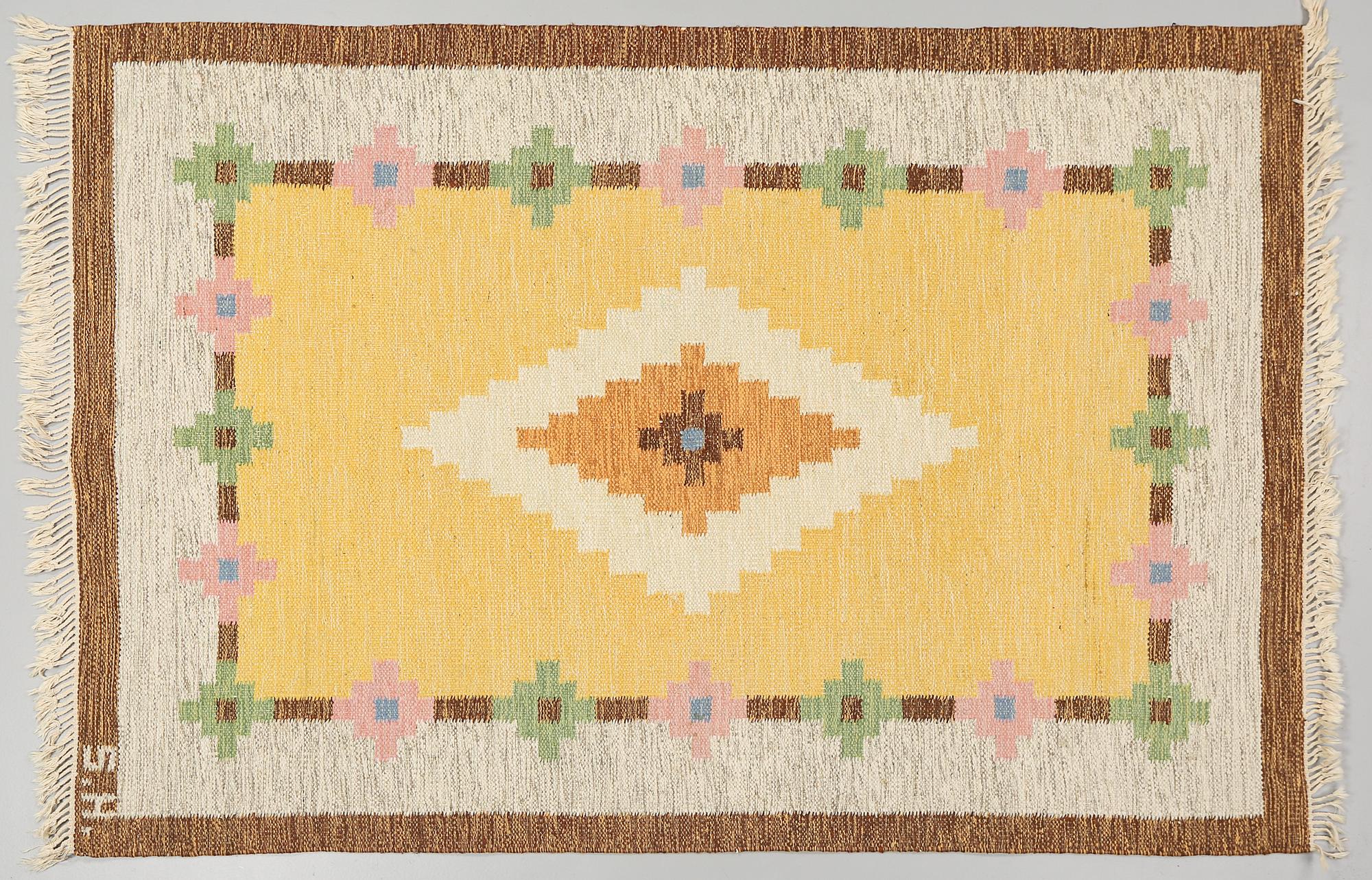 MATTA, rölakan, signerad SH, (Svensk Hemslöjd), 237x145 cm.