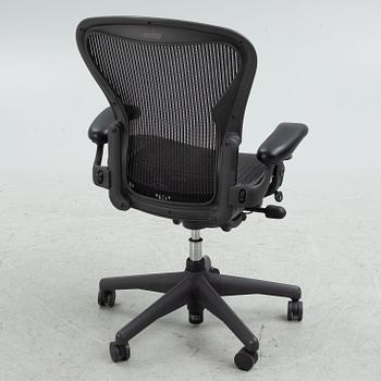 Don Chadwick/Bill Stump, skrivbordsstol, "Aeron", Herman Miller.