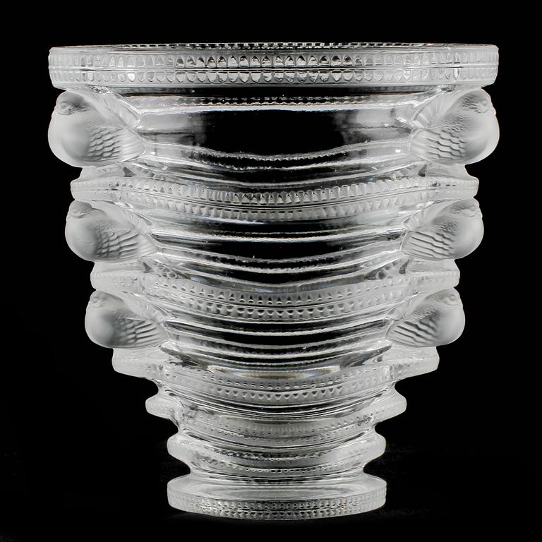 VAS, glas, Lalique, Frankrike, 1900-talets andra hälft.