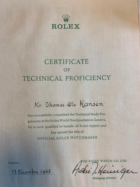 Rolex, GMT-Master, "Pointed Crown Guards, Fuchsia".