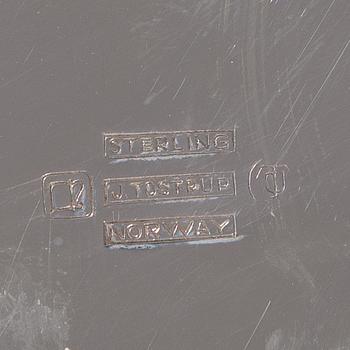 SKÅLFAT, silver och emalj, J. Tostrup, Norge. Vikt 704 g.