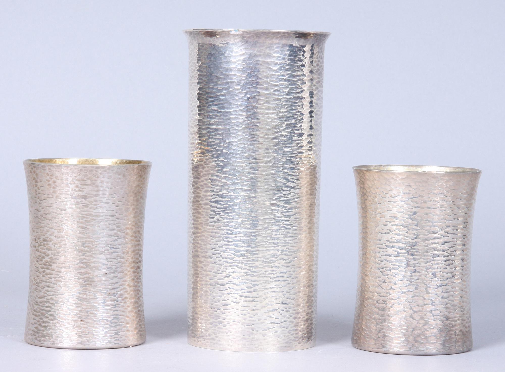 VASER, 3 st, silver, Råström, 1975 samt 1976. Tot vikt 720 gram.