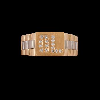 RING, 18k guld med 15 briljantslipade diamanter, ca 0.15 ct, Älvängens Guld & Silver, Göteborg, 1991. Vikt 13 g.