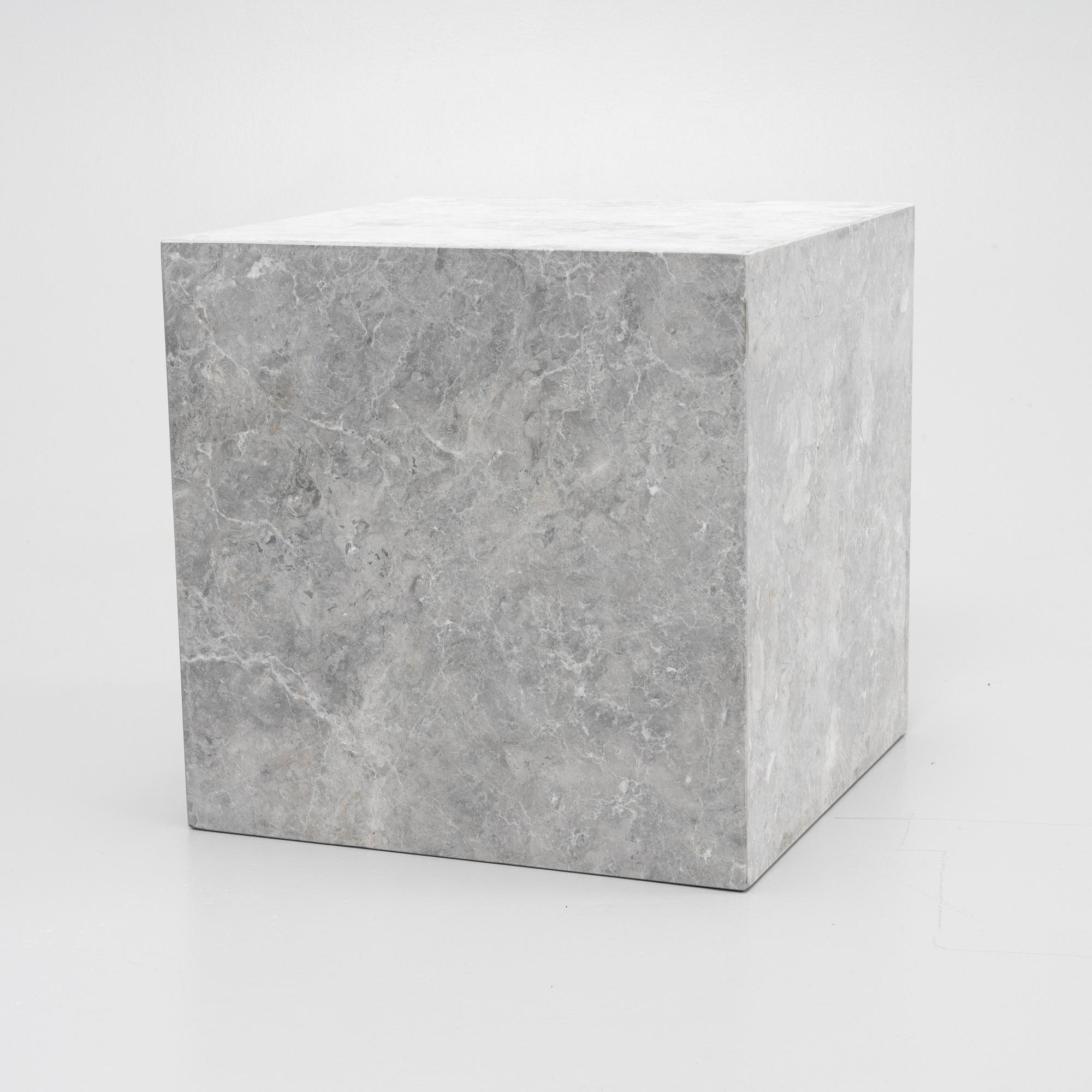 Piedestal, samtida tillverkning.