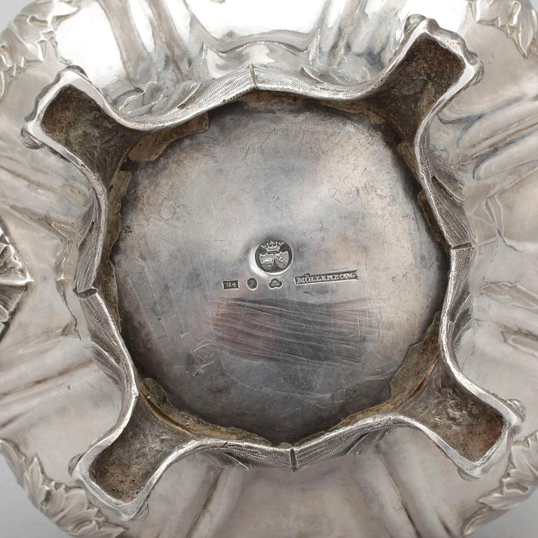 KAFFEKANNA, silver, nyrokoko, Gustaf Möllenborg, Stockholm 1838, vikt ca 1100 g.
