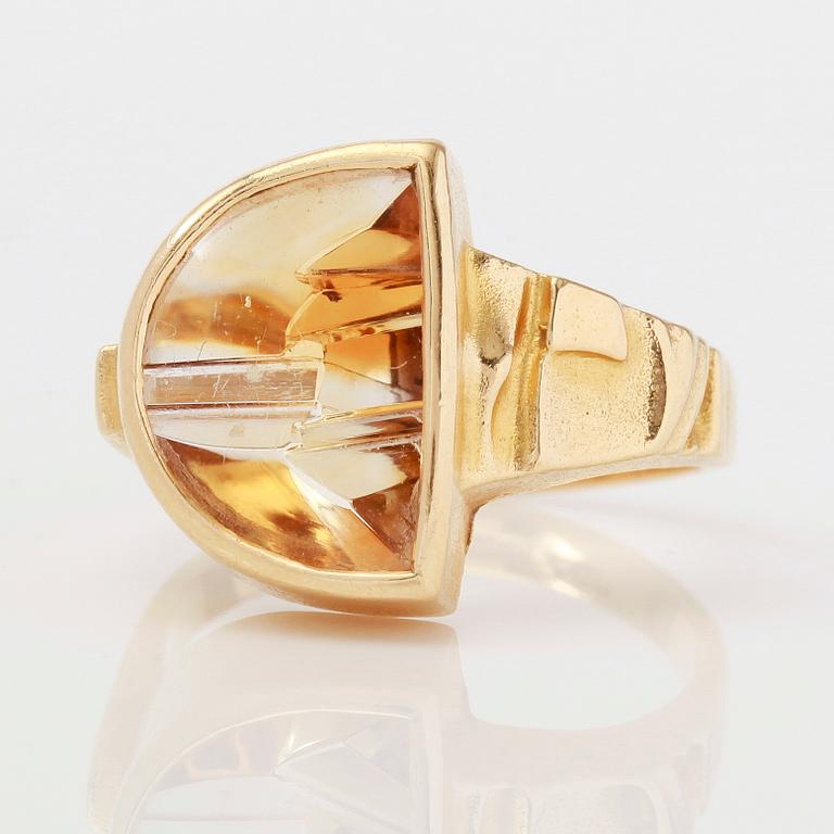RING, 18K guld och citrin, Björn Weckström, Lapponia, Finland 1980-tal.