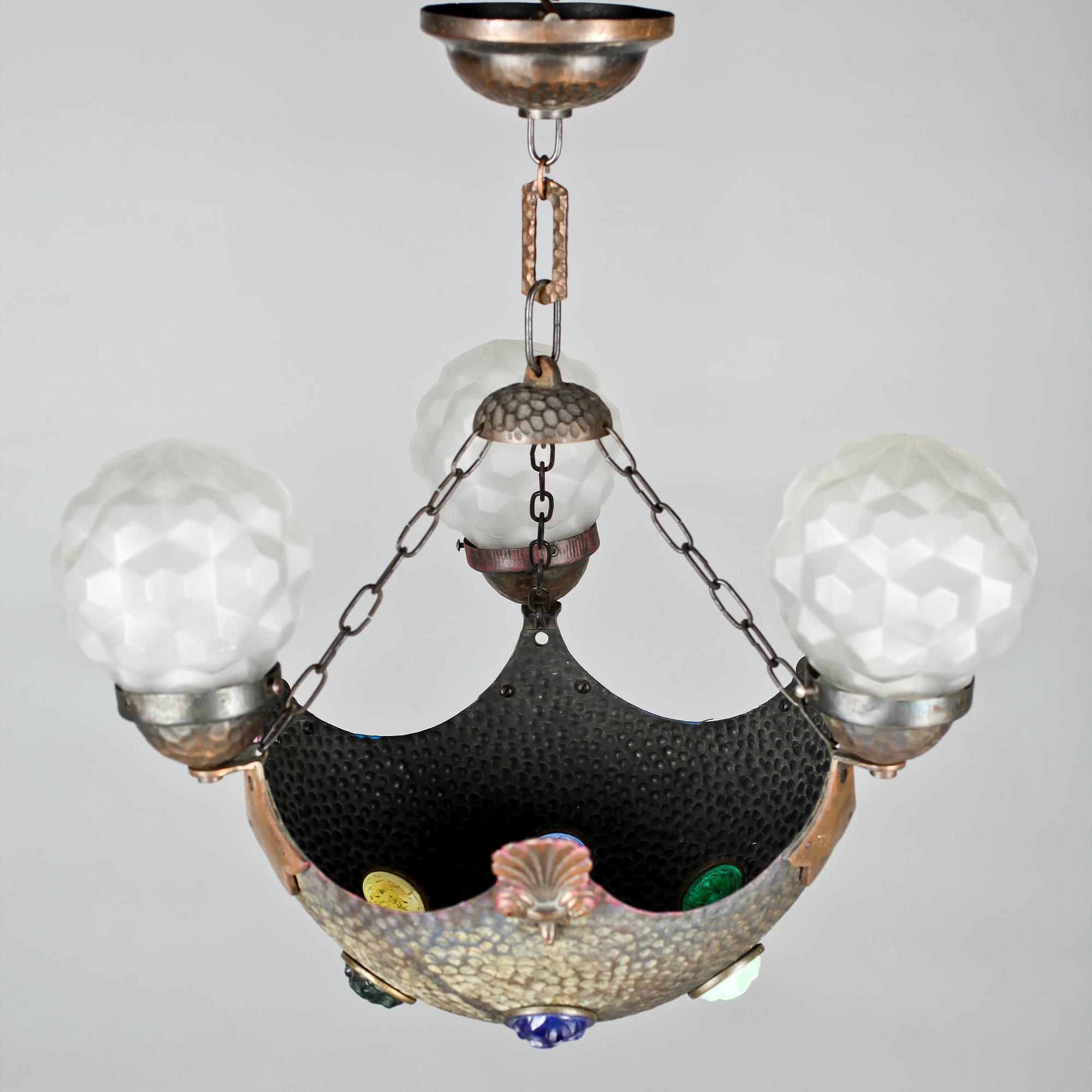 TAKLAMPA, jugend, tidigt 1900-tal. Höjd 60 cm.