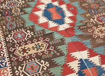 ANTIQUE ANATOLIAN KILIM. 478 x 176 cm.