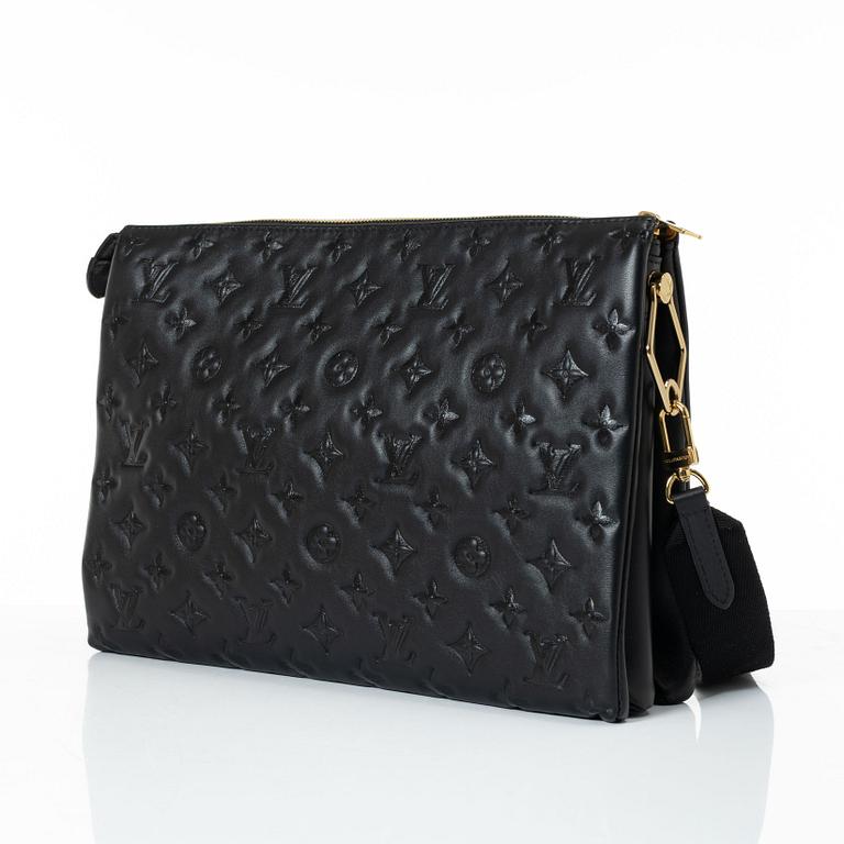 Louis Vuitton, väska, "Coussin MM" 2021.