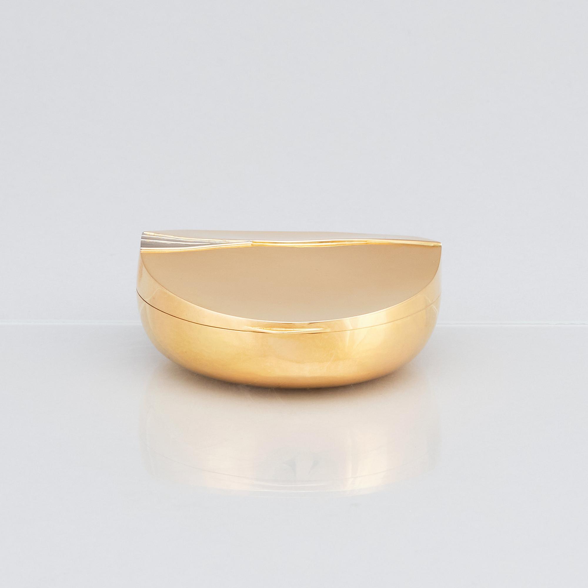 Jan Brunk, an 18K gold box, Stockholm 1989.