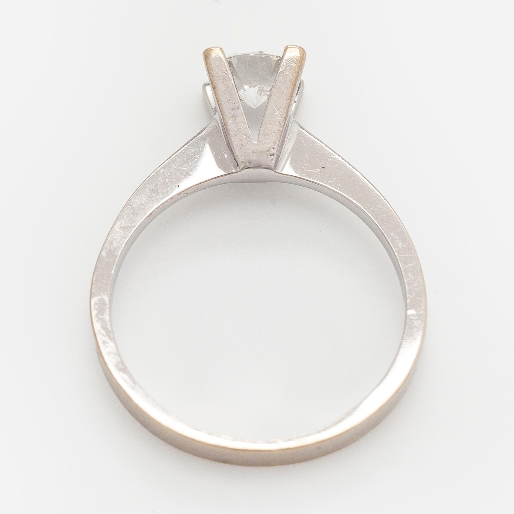 Ring, briljantslipad diamant, 14K vitguld.