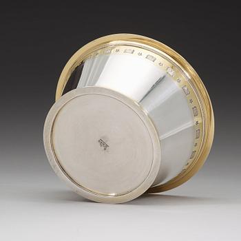 WIWEN NILSSON, Lund 1947. Sterling 925/1000. Skål, "Bysantinska modellen".