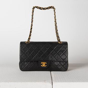 VÄSKA, "Double flapbag" Chanel.