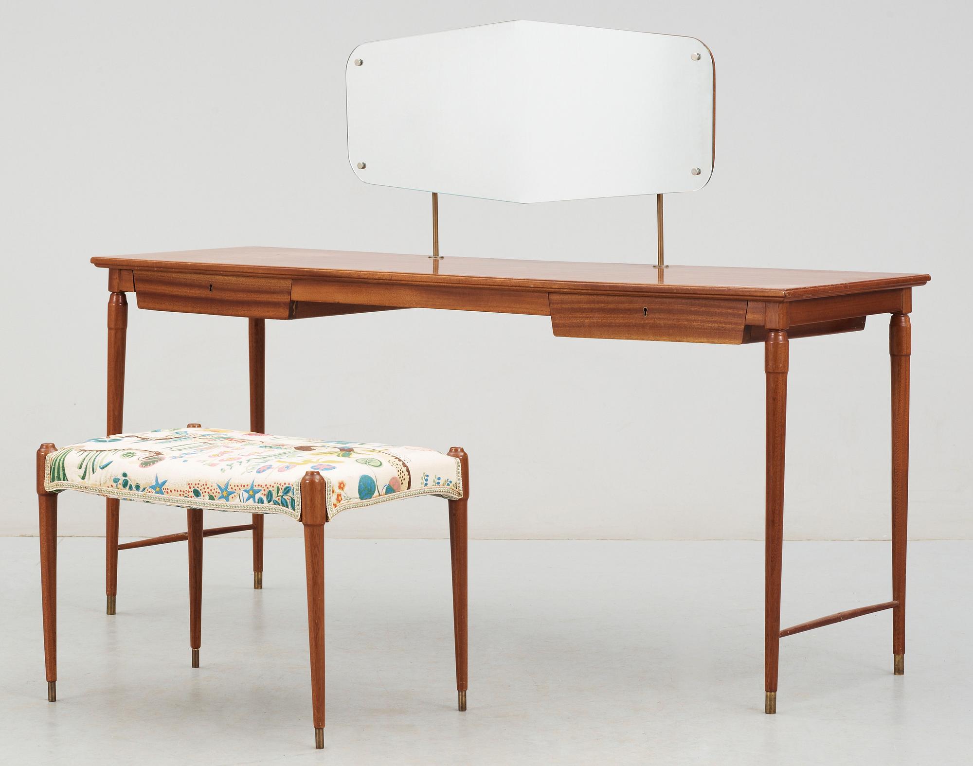 TOILETTBORD MED PALL, 1940/50-tal.