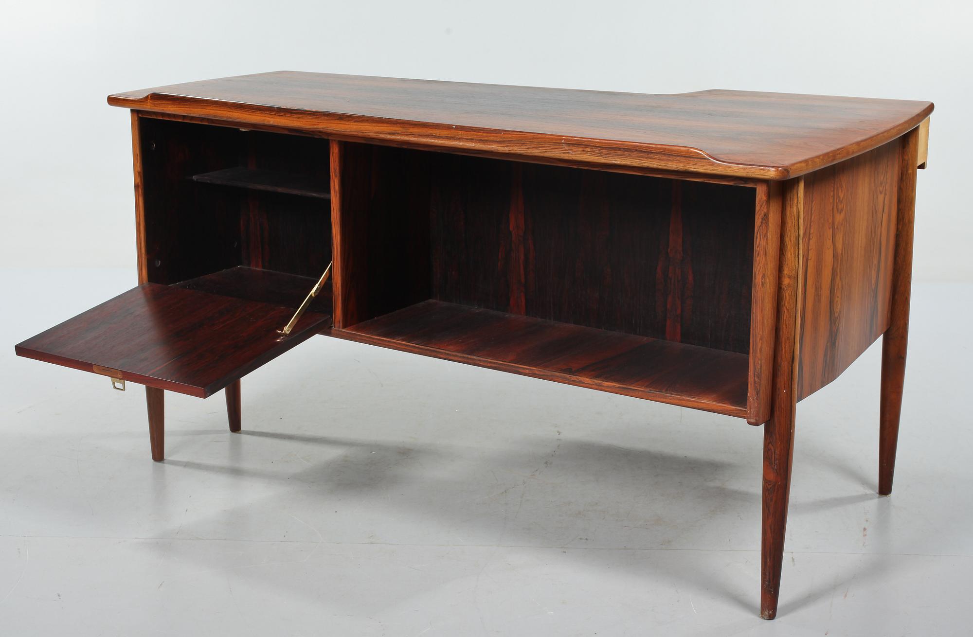 SKRIVBORD, Lelångs Möbelfabrik, Bengtsfors, 1950/60-tal.